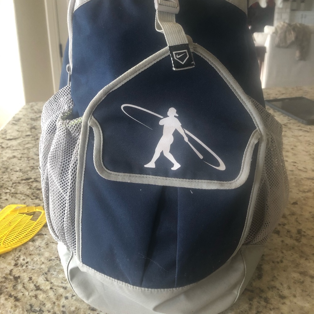 NIKE Swingman softball bag